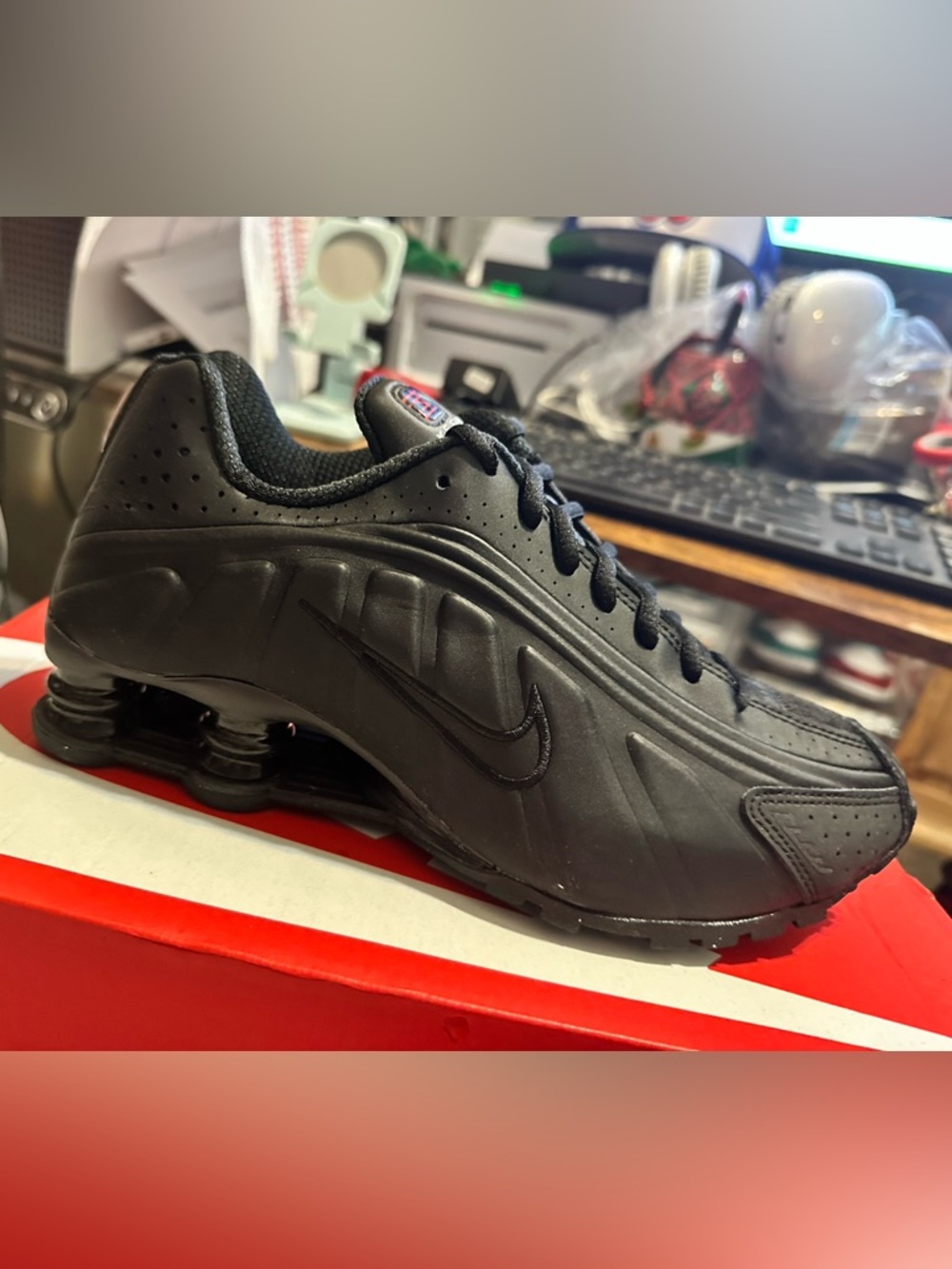 Nike Shox R4 Triple Black Max Orange AR3565-004 Women